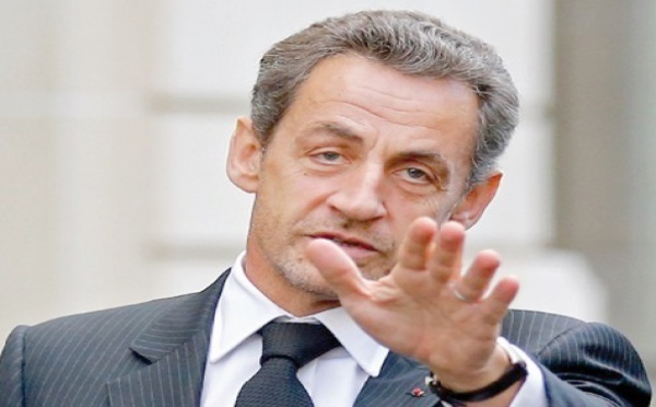 Sarkozy reprend des activités dans sa famille politique