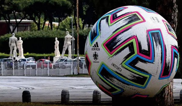 Rome veut refaire du football une fête