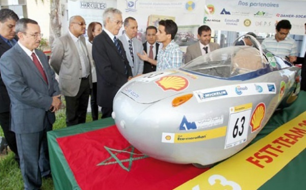 Quatre prototypes de voitures écologiques présentés à Rabat