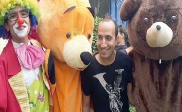 Issam Kamal partage un ftour avec les enfants cancéreux à Casablanca