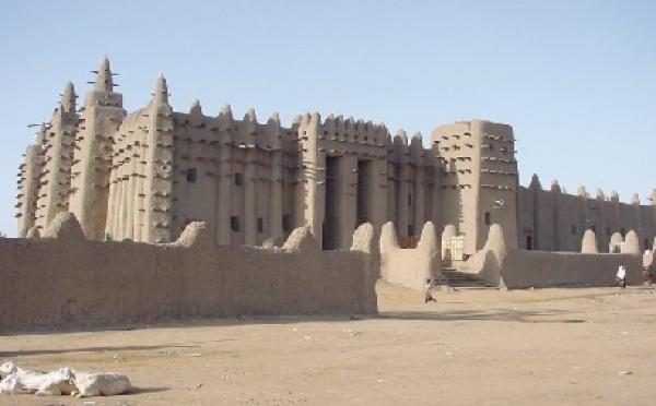 Grande mosquée de Djenné : Une réalisation majeure du style architectural soudano-sahélien