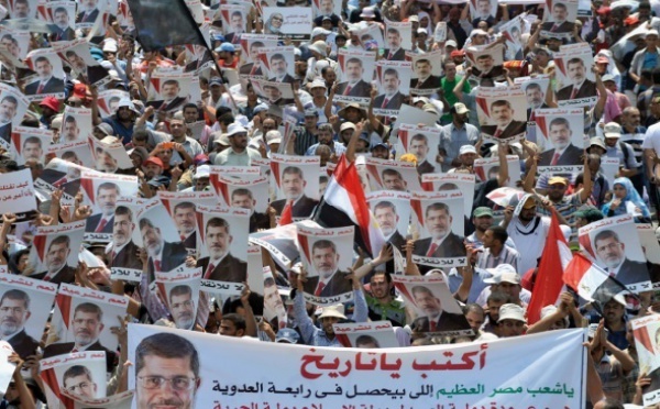 L'Egypte entre médiation politique et procès contre les Frères