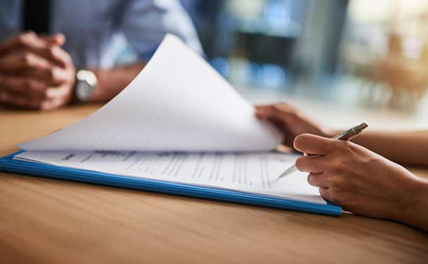 Les administrations publiques doivent réexaminer leurs dépenses pour gagner en efficience