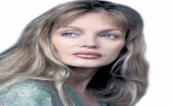 People : Les mésaventures des stars Arielle Dombasle