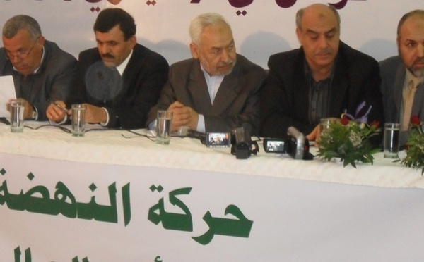 Le Parti Ennahda tente l’apaisement en Tunisie