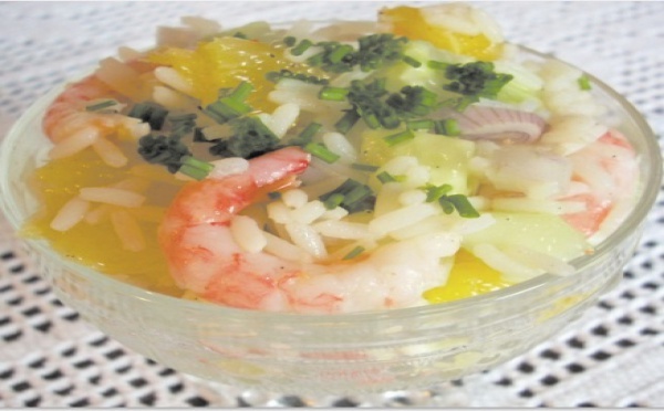 Recette : Salade de riz à l'orange  et aux crevettes