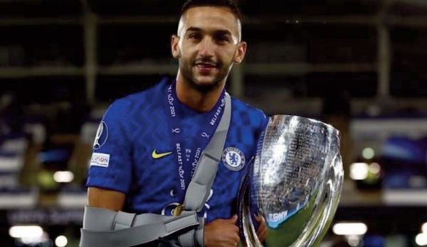 Hakim Ziyech marque et brille avec Chelsea