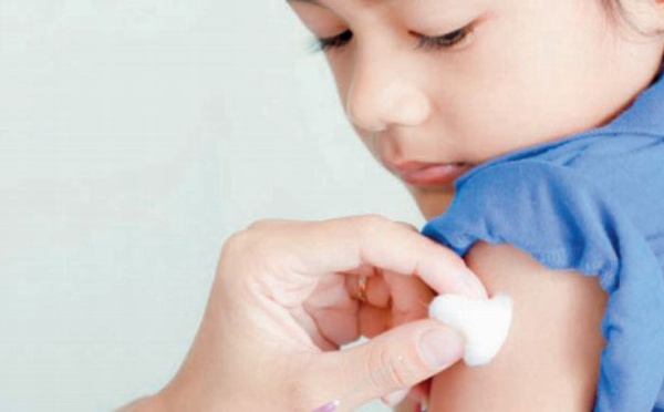 “Nous avons régressé pour les autres vaccinations, ce qui expose les enfants à des maladies dévastatrices ” , prévient l’OMS