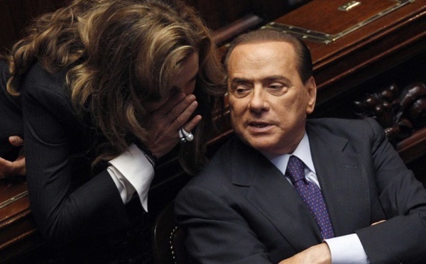 Report du vote sur le mandat sénatorial de Berlusconi