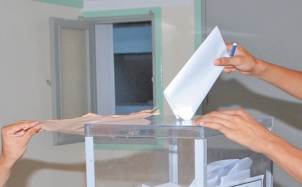 Enjeux et défis des élections communales et régionales 2021