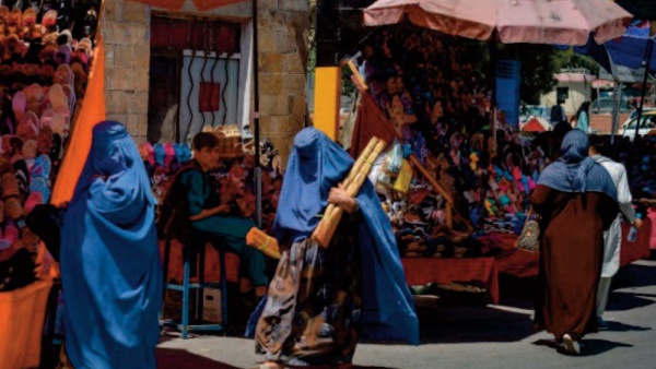 L'ONU prévient les talibans que le traitement des femmes est une “ligne rouge ”
