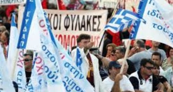 Grèves et manifestations se poursuivent en Grèce