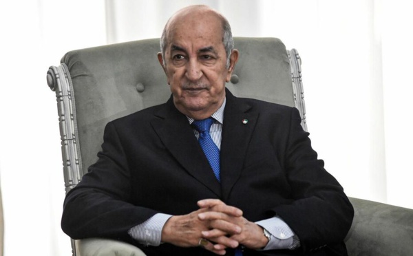 Alger se fend d’ un drôle d’ envoyé spécial