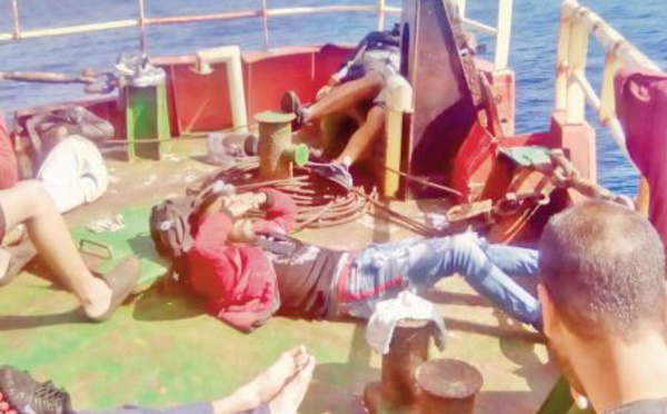 Sauvés in extremis: Une quarantaine de jeunes Marocains repêchés au large par un bateau de pêche industrielle