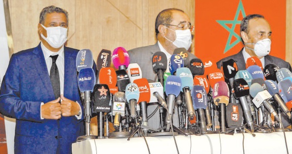 Notre rencontre a été l'occasion d'engager des consultations préliminaires sur ce qui préoccupe le peuple marocain et notre pays en cette conjoncture délicate