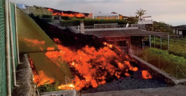 Eruption du volcan Cumbre Vieja aux Canaries