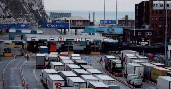 Le Royaume-Uni va accorder 10.500 visas post-Brexit face aux pénuries de main-d'œuvre
