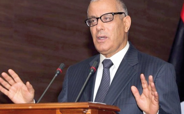Enlèvement spectaculaire puis libération du Premier ministre libyen