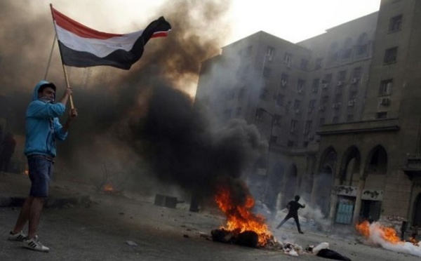 Washington suspend une partie de son aide militaire au Caire