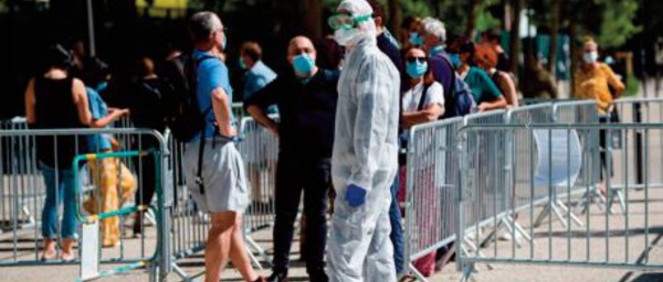 Plus de 50.000 cas de Covid supplémentaires au Royaume-Uni, une première depuis juillet