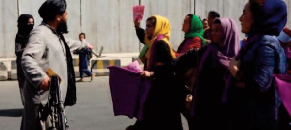 Pas de femmes pour parler aux talibans