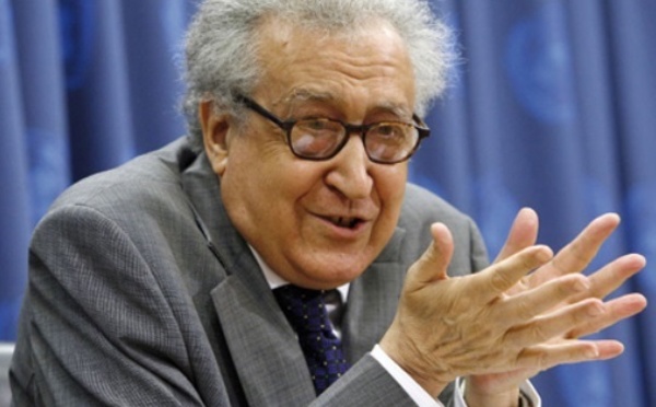 Mission ardue pour Lakhdar Brahimi à Damas pour convaincre des bienfaits de Genève-2