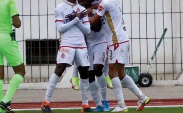 Le WAC prend le large, le Raja coiffé au poteau à Safi