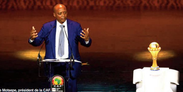 La CAF pour un Mondial biennal