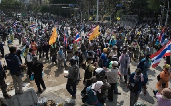Un Des opposants thaïlandais au siège du gouvernement
