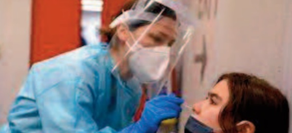 Les symptômes d’Omicron probablement plus légers que ceux de Delta