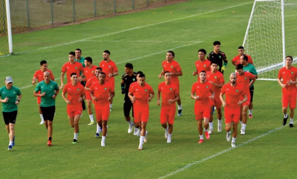 Le Onze national, enfin, au grand complet