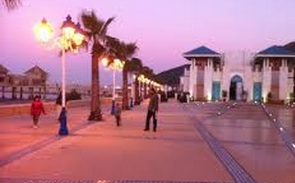 Le premier Forum du livre et de l'écrivain de Mdiq