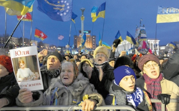 Mobilisation de l’opposition pro-UE en Ukraine