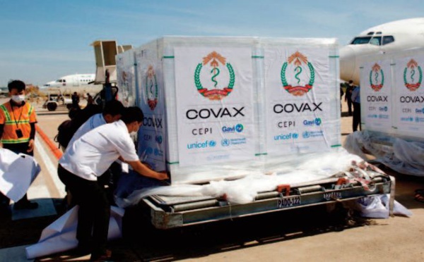 Le système équitable Covax livre “ un premier milliard” de doses