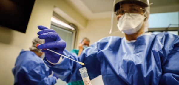 Omicron beaucoup moins grave et létal que le Delta