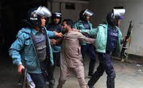 Bangladesh: un mort au début de la grande manifestation de l'opposition