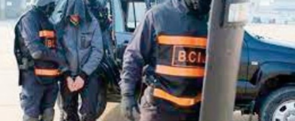 Interpellation de deux individus imprégnés d'idées extrémistes pour leurs liens présumés avec “Daech”