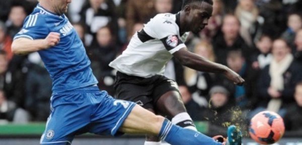 Chelsea qualifié, West Ham humilié