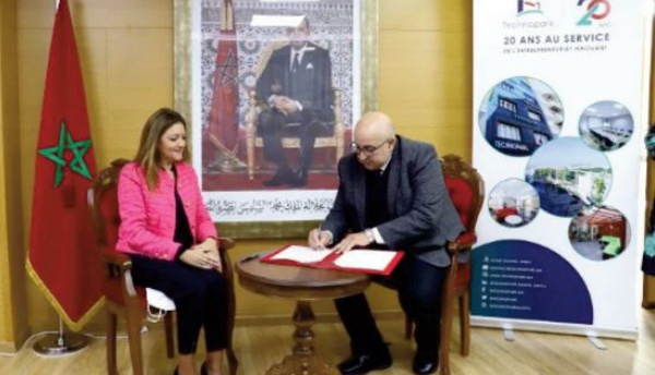 Entrepreneuriat innovant chez les jeunes: Signature d’une convention entreTechnopark et l'UM5
