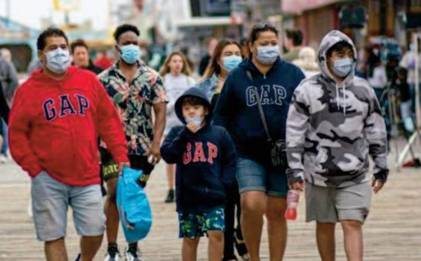 L'Etat de New York fait à son tour tomber le masque