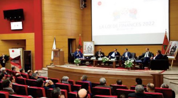 La loi de Finances 2022 en débat à Fès