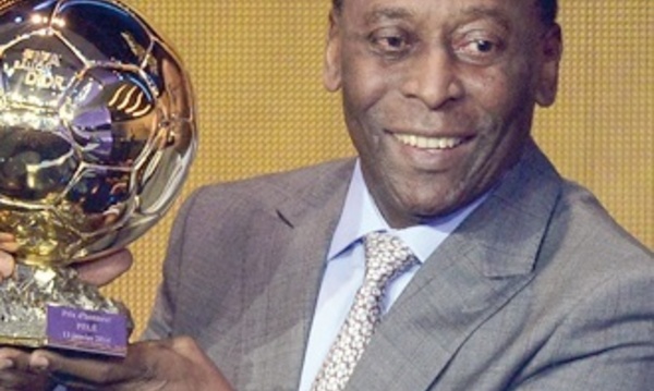 Ballon d’Or d’honneur pour Pelé et prix Puskas pour Ibrahimovic