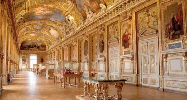 Plus de 9 millions de visites au musée du Louvre en 2013