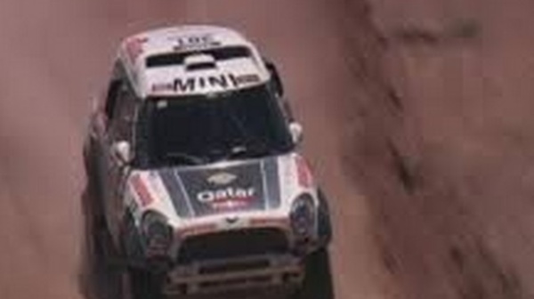 Peterhansel à l’attaque, Coma conforte sa pole position