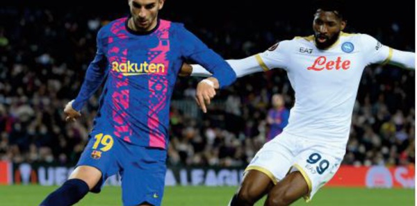 Ligue Europa: Le Barça accroché par Naples
