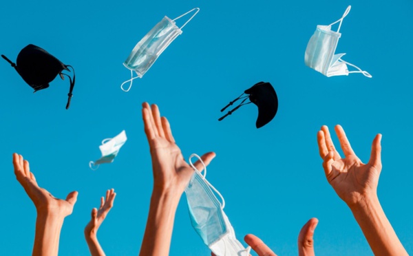 Le Covid-19 serait-il vraiment mort et enterré ?