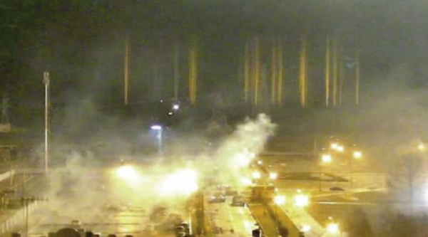 Les forces russes occupent la plus grande centrale nucléaire d'Europe après l'avoir bombardée