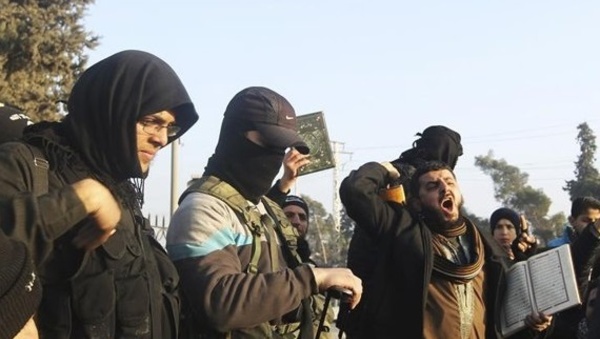 Al Qaïda nie tout lien avec l'Etat islamique en Irak et au Levant