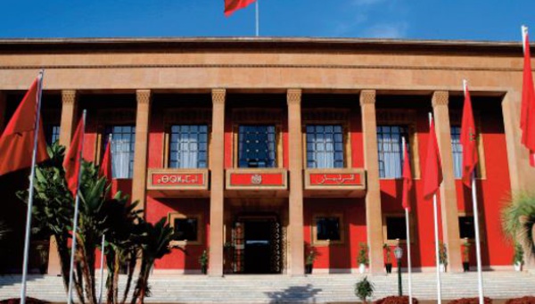 Un contexte socioéconomique pressant s'impose à l'ordre du jour de la législature d'avril