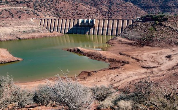 Stress hydrique. Stress mondial et forcément national